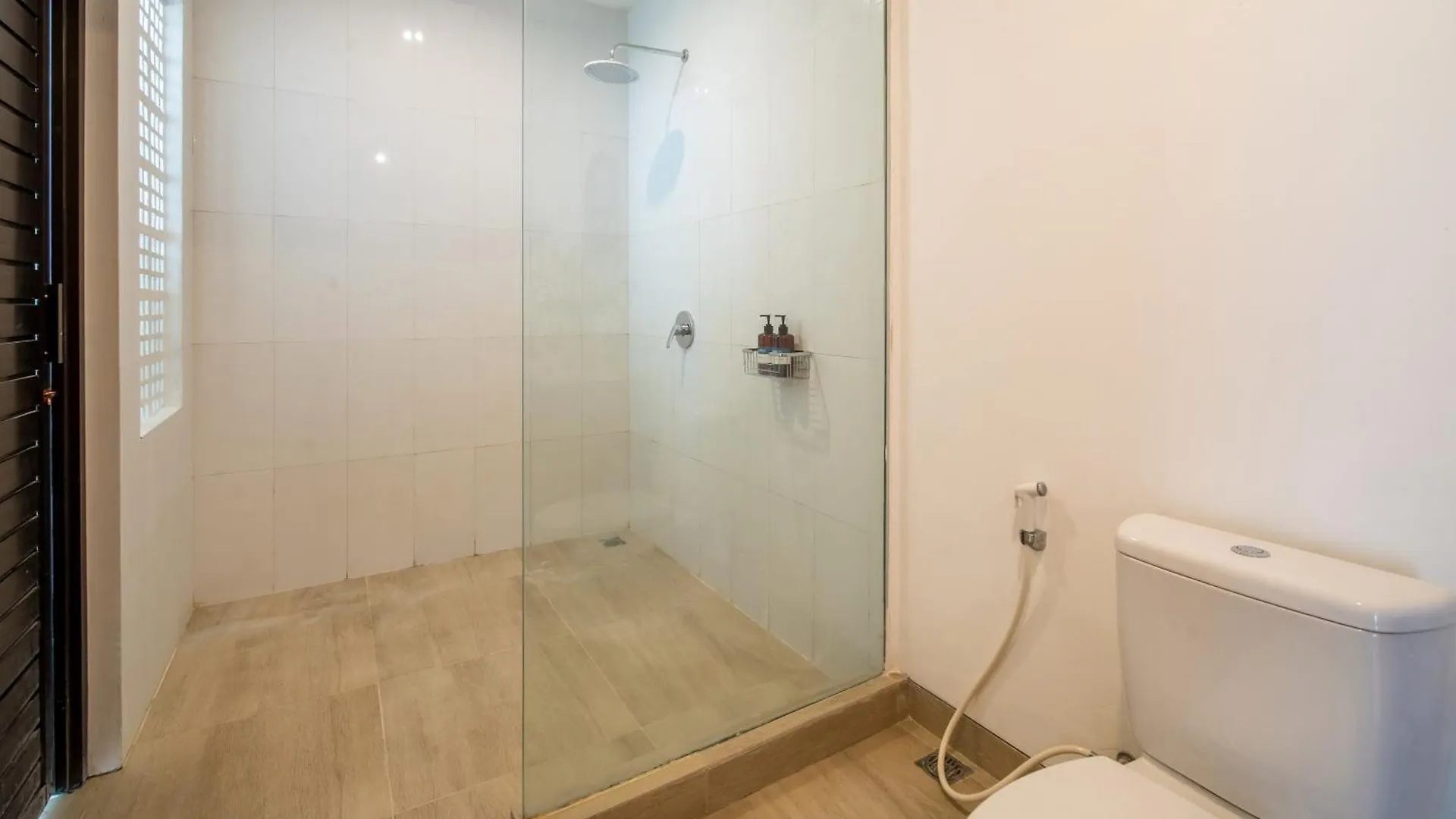 Arts Biyu Villa Two-Bedroom With Private Pool Kuta Seminyak  0*, Seminyak (Bali)